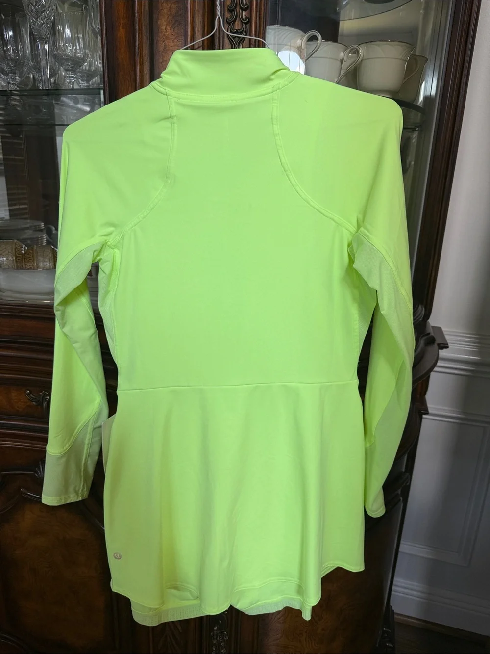 NWT Lululemon Nulux Tennis Dress with shorts, size 8, FZAP - Picture 2 of 7